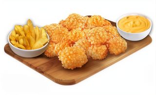 Popsy z kurczaka z frytkami