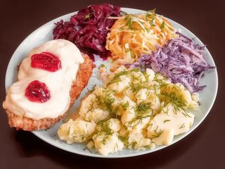 Filet po hawajsku z ananasem i żurawiną