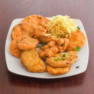 Mix Veg Pakora (12 szt)