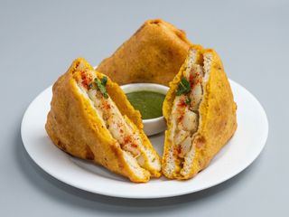 Aloo Bread Pakora (2szt) Nowosc