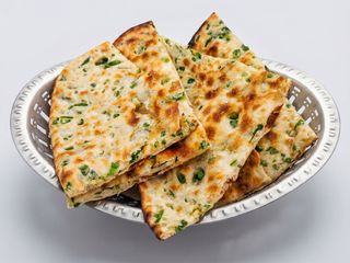 Chilli Garlic Naan