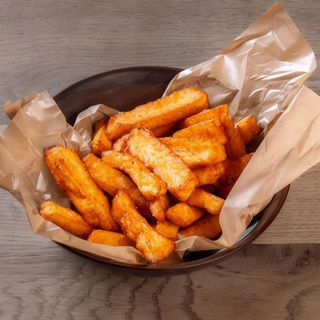 CELNE FRYTY Z SERA HALLOUMI