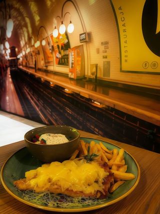 Filet z kurczaka z ananasem