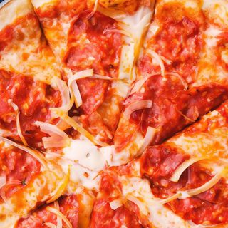 Pizza Salame Picante
