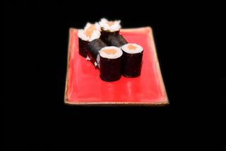 Hosomaki łosoś surowy 6szt