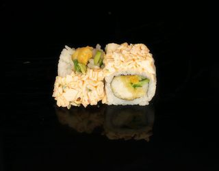 California roll z sałatką krabową 8szt
