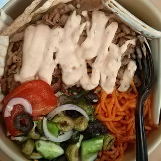 Shawarma na talerzu