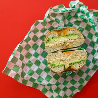 Egg avo salad