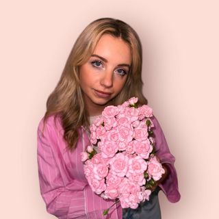 Goździk jasny róż 19 sztuk.