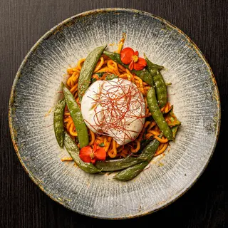 Spaghetti nduja con buratta