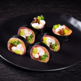 Futomaki sashimi