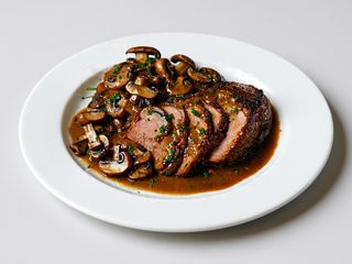 Polędwiczki wieprzowe w grzybach