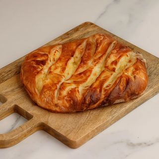 Chczapuri z pieczarkami i serem