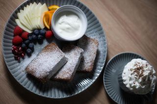 Cynamonowe tosty francuskie z chałki