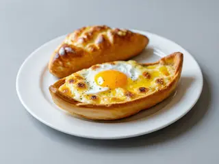 Chaczapuri adżarskie