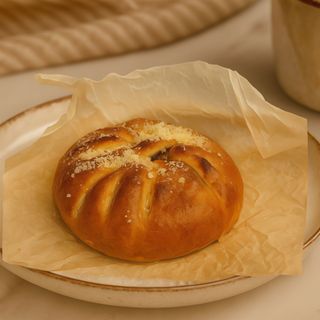 Drożdżówka z truskawką