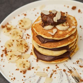 Pancakes z nutellą i bananem