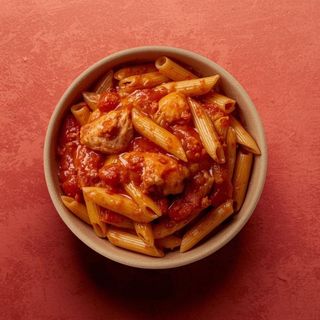 6. Arrabbiata z kurczakiem	