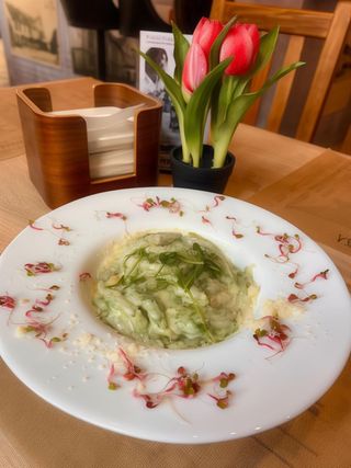 Delikatne kluseczki szpinakowe
