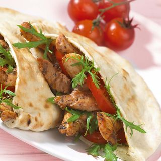 Pita z Strips -polędwiczkami