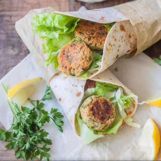 Duża Tortilla falafel