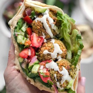 Bułka z falafel wege