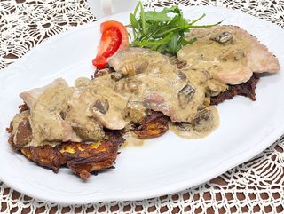 Polędwiczki na placku