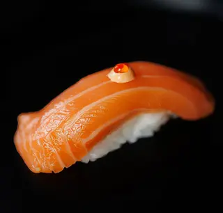 Nigiri łosoś