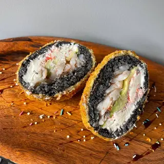 Black Burger Krewetka Gotowana