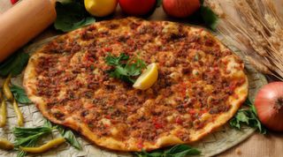 Lahmacun samo mięso