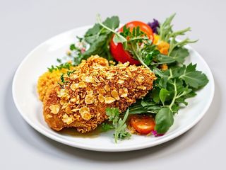 Filet z kurczaka w płatkach kukurydzianych 