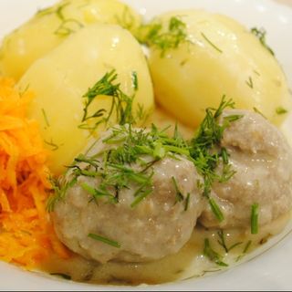 Pulpety w Sosie Koperkowym