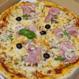 Pizza Capriciosa