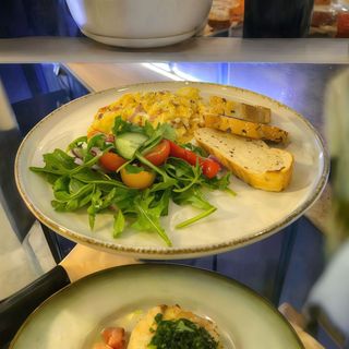 Jajecznica na boczku