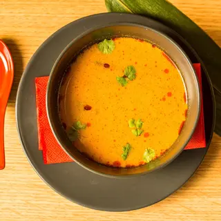 Tom Yum z krewetkami
