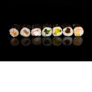 Hosomaki z tuńczykiem i wasabi