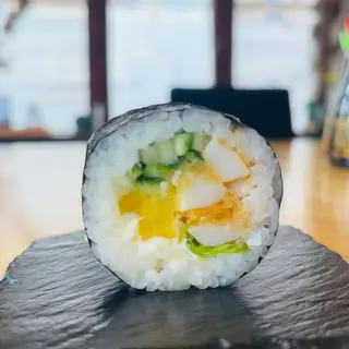 Futomaki z kalmarami w tempurze