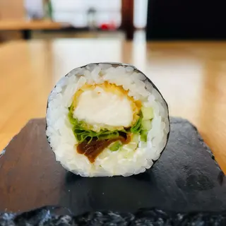 Futomaki z rybą maślaną w panko