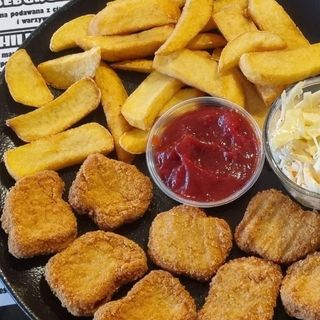 Chicken Nuggests Zestaw