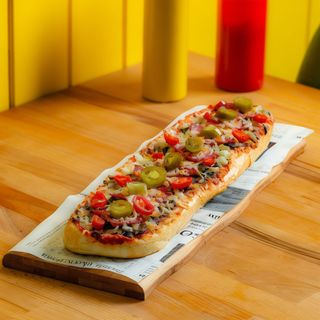 Zapieksa upieczona ostra salami