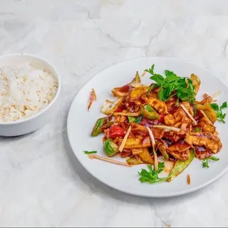 Chop Suey , wieprzowina z inbirem i odrobina wina ryzowego