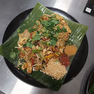 Famous Pad Thai 