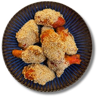 Skrzydełka panierowane w sezamie