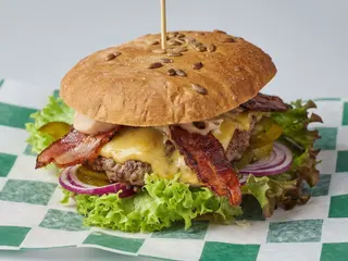 Burger Bekon