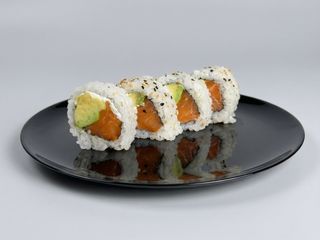 Uramaki Classic Salmon