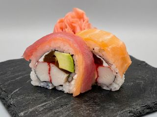 California Roll Salmon-Tuna