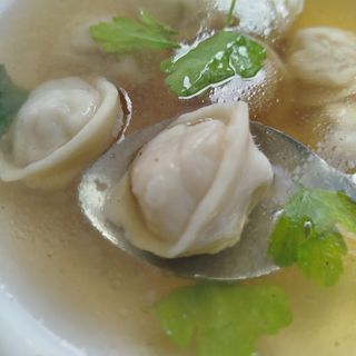 Rosół z pielmieni z kurczakiem 350 mł 4 szt 