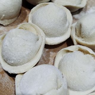 Pielmieni z kurczakiem 300 g 23-25 szt 