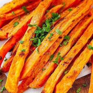 Frytki z batatów duże