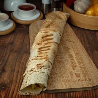 Mega rollo z serem feta